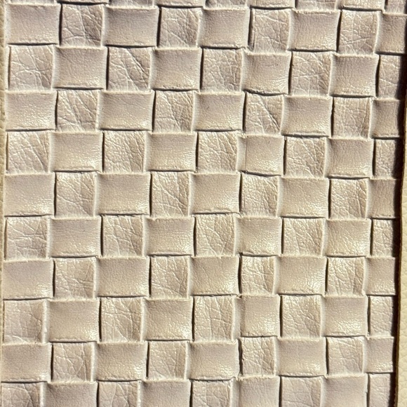 Estee Lauder Faux Leather Tote Bag - Picture 6 of 6